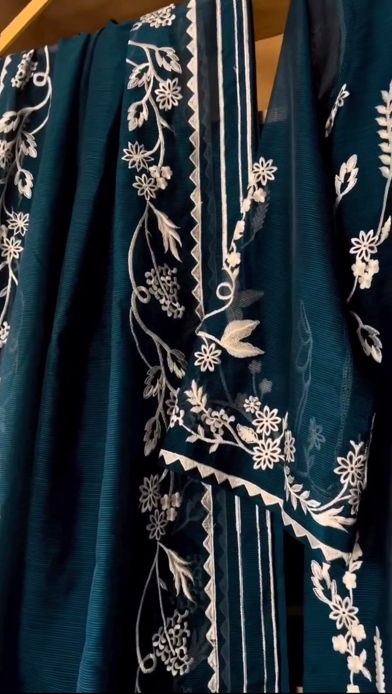 Gulbhar Embroidered 3PC Outfit