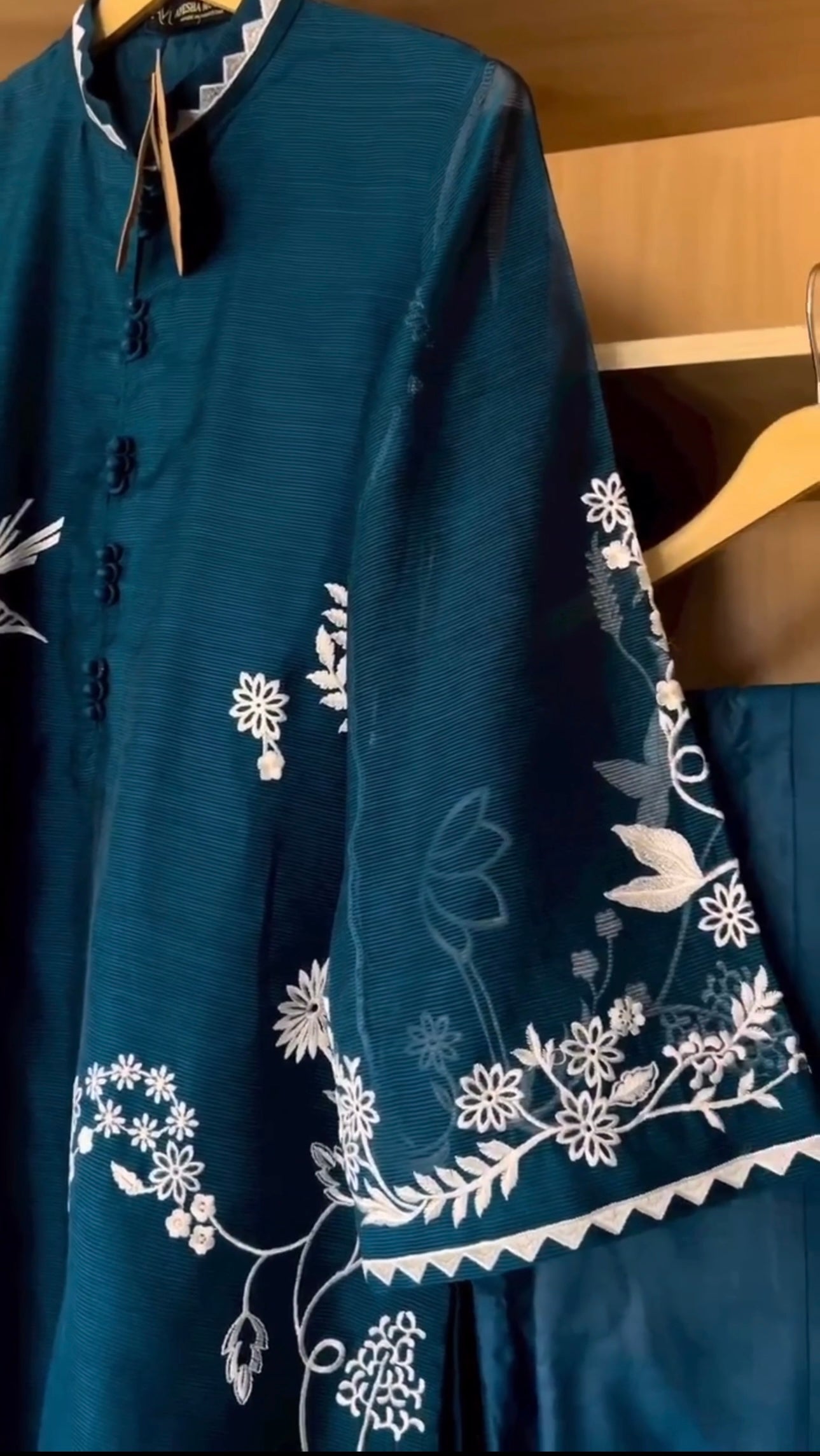 Gulbhar Embroidered 3PC Outfit