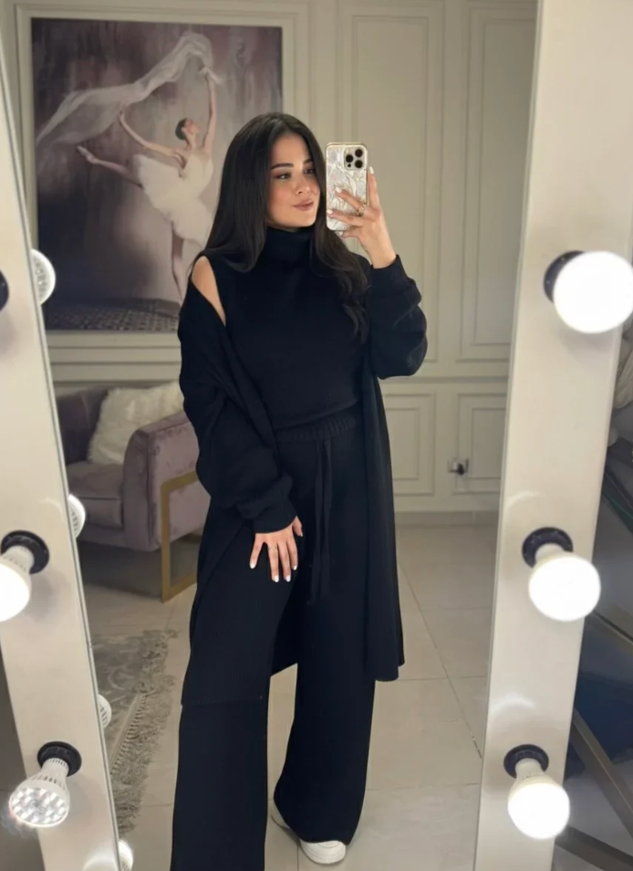 Winter Glam 3-Piece Fleece Outfit -