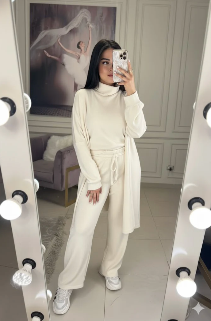 Winter Glam 3-Piece Fleece Outfit -