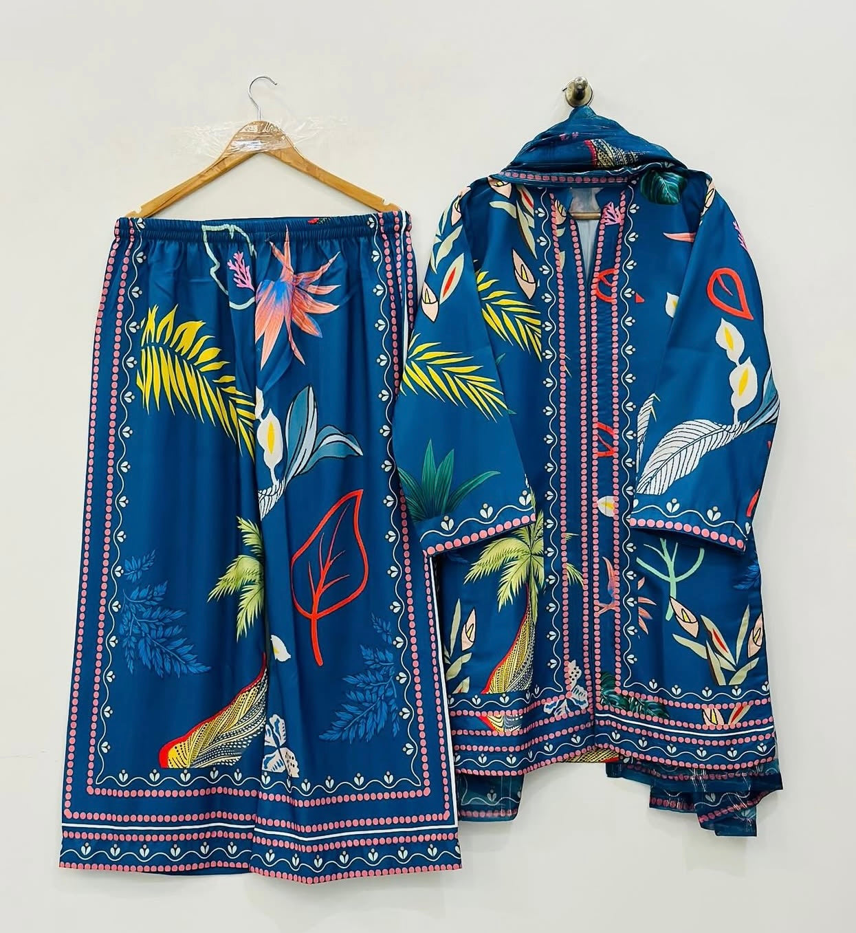 Mahjabeen Stitched 3PC-Dress